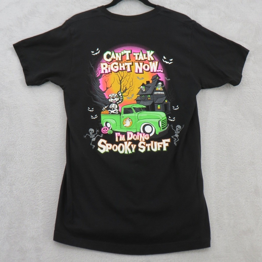 Buc-ee's 2023 Halloween Shirt M Skeleton Beaver Spooky Stuff Graphic Tee